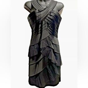 BCBGMaxazria Dress Black Sleeveless Layered Mini Cocktail Party Women’s Size 12